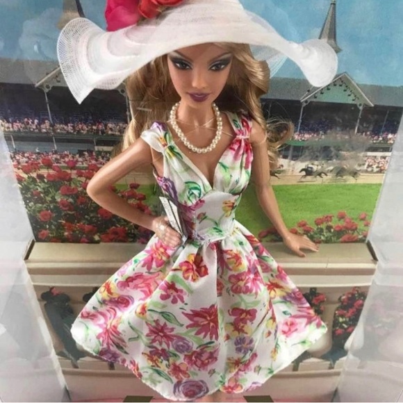 Kentucky Derby Barbie 2009 NEW - Picture 2 of 4